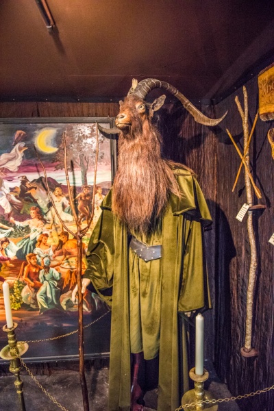 Boscastle-Witchcraft-Museum-4211
